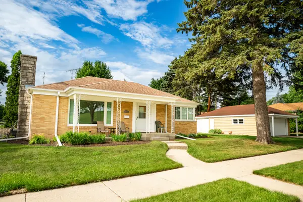 4501 Graceland Blvd, Racine, WI 53405
