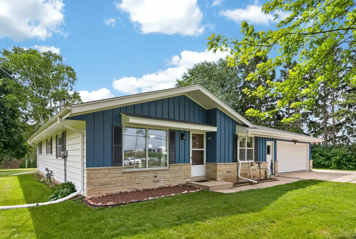 3174 Division Rd, Jackson, WI 53037 - #1