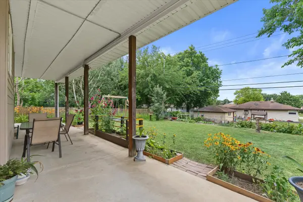 3297 E Ramsey Ave, Cudahy, WI 53110
