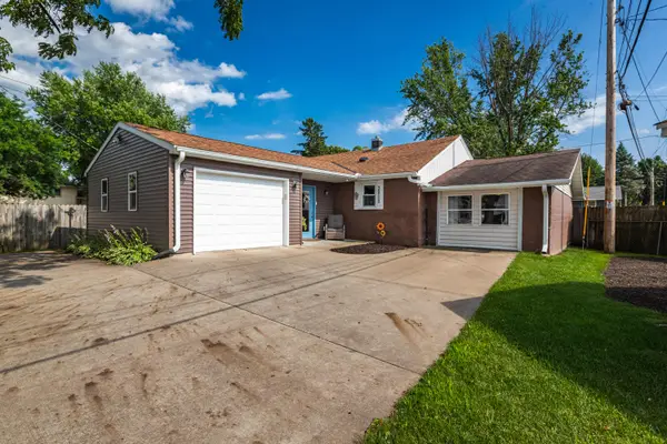 2910 Fairchild St E, La Crosse, WI 54601