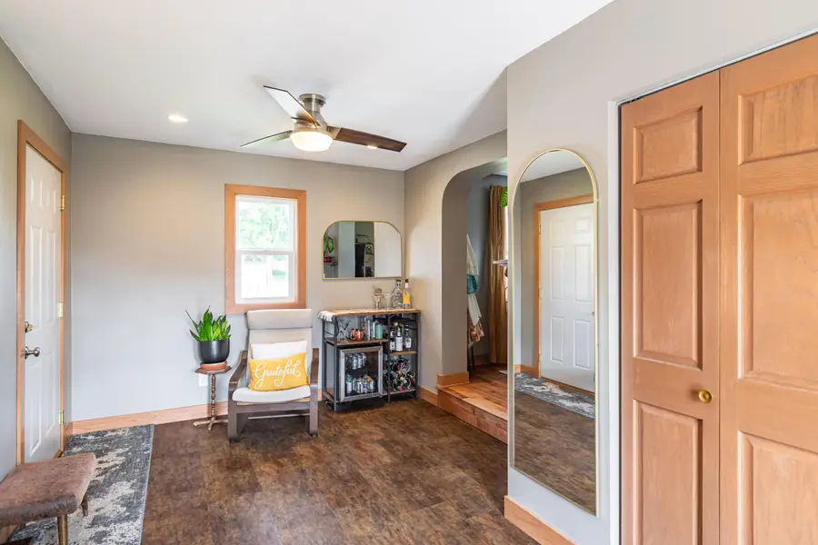 2910 Fairchild St E, La Crosse, WI 54601 - #3