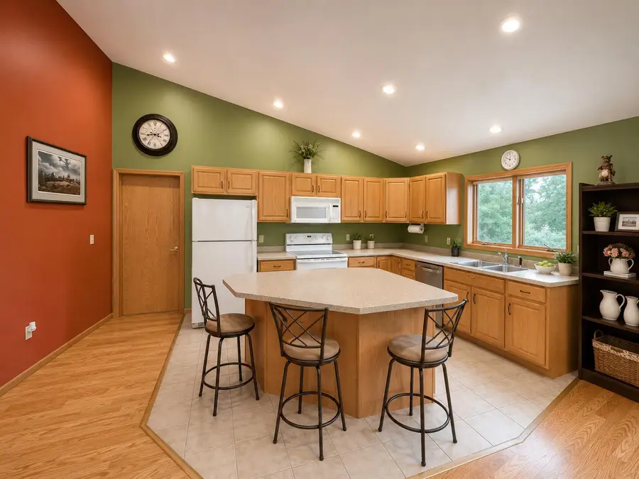 86 Knopp Valley Dr, Winona, MN 55987 - #3