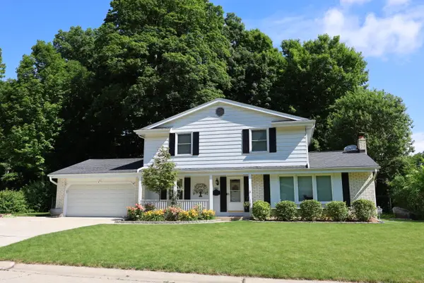 5888 Riverside Dr, Greendale, WI 53129