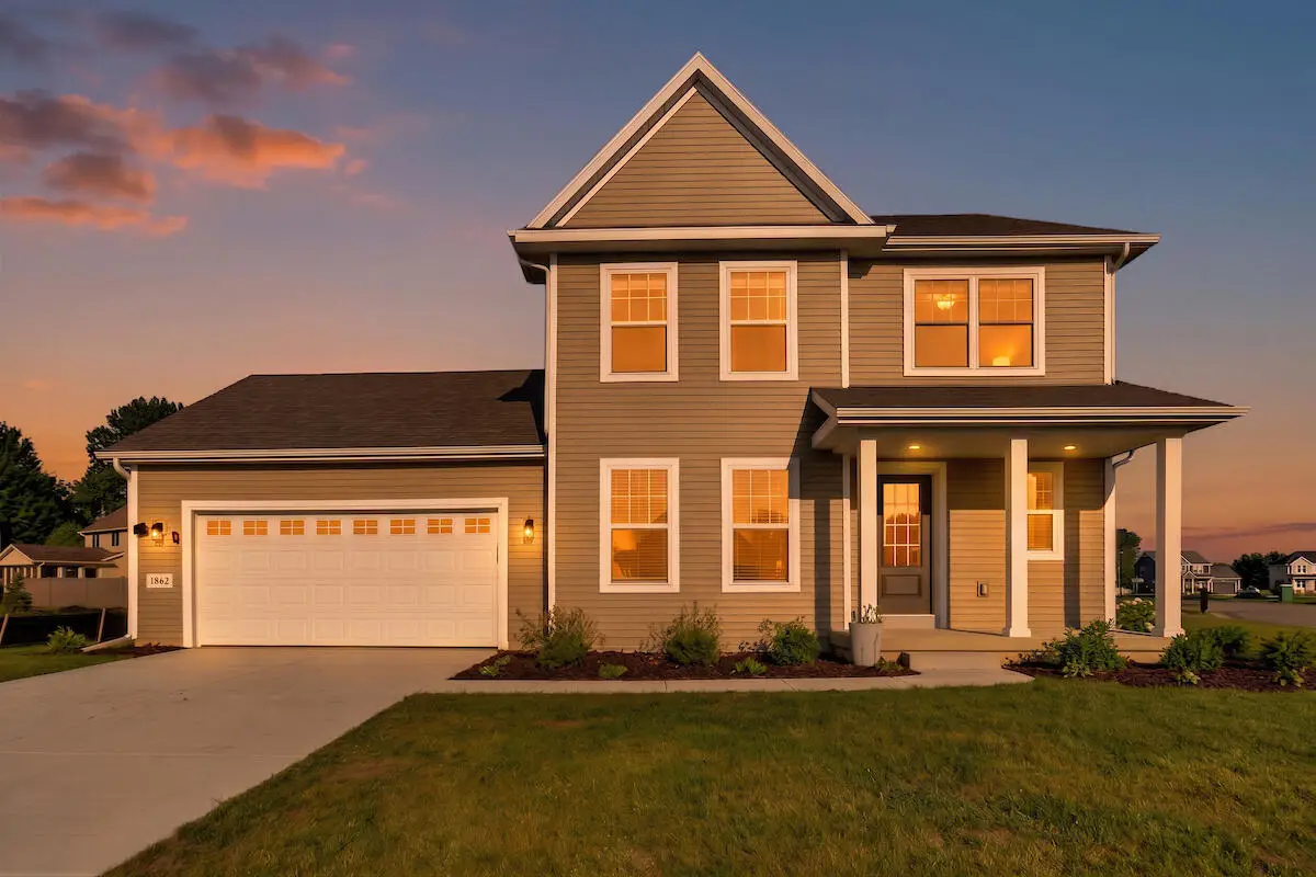 5998 Lillie Cir, Caledonia, WI 53402 - #1