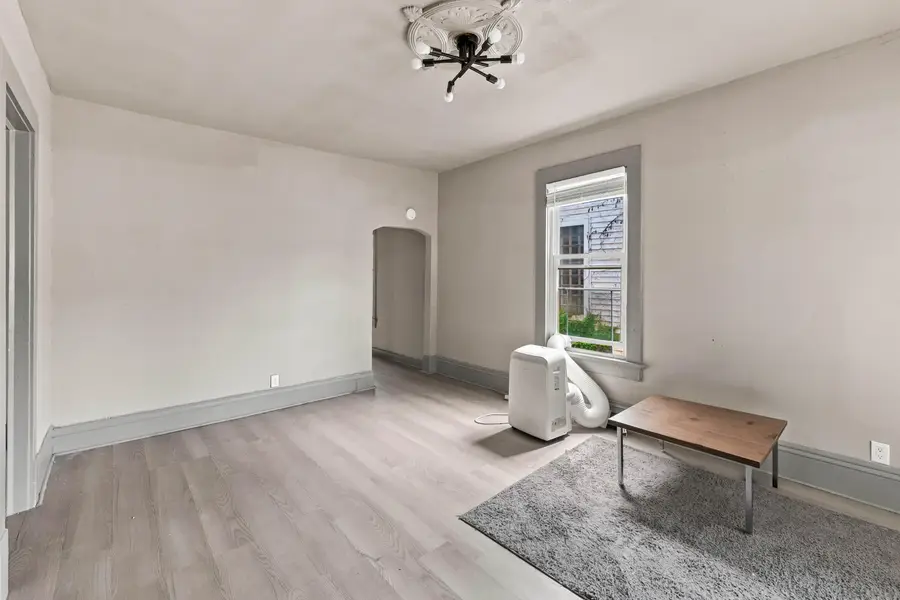 3172 N Holton St, Milwaukee, WI 53212 - #3