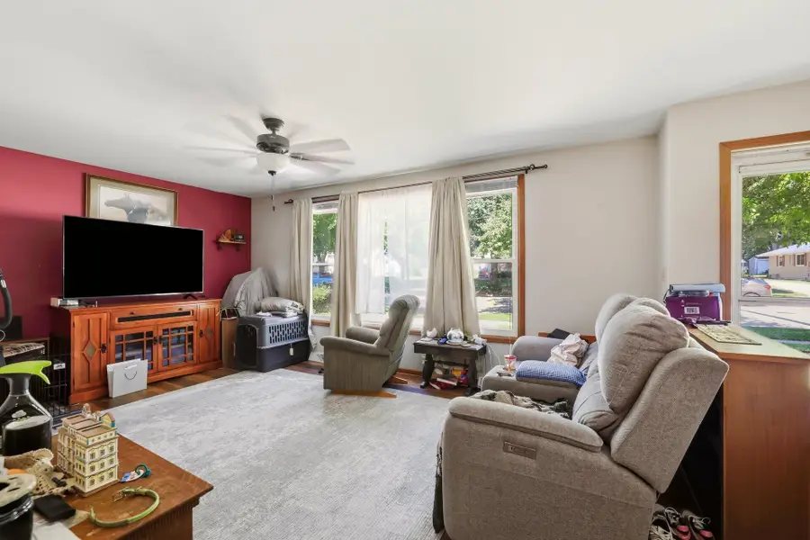 1308 S 9th St, Watertown, WI 53094 - #3