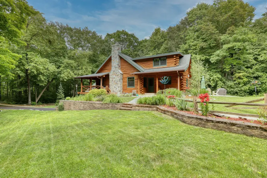 N128W12985 Highland Rd, Germantown, WI 53022 - #2