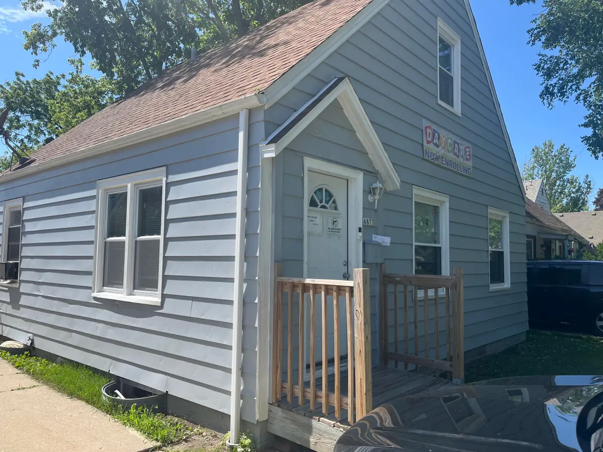 4873 N 26th St, Milwaukee, WI 53209 - #1