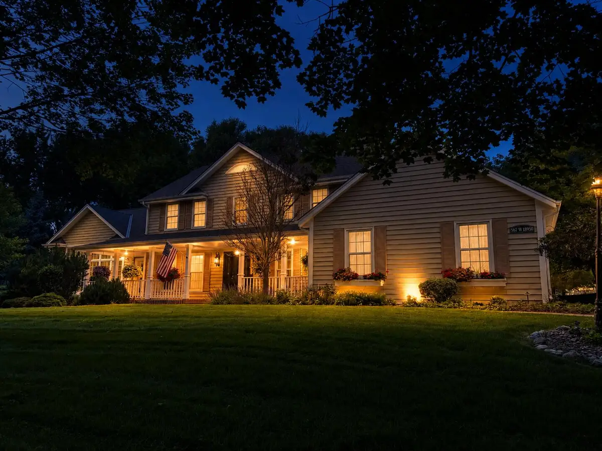 S67W18950 Steeplechase Dr, Muskego, WI 53150 - #1