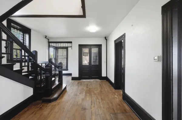 807 N 23rd St, Milwaukee, WI 53233