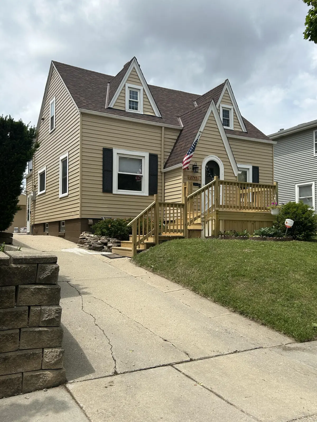 2745 S 68th St, Milwaukee, WI 53219 - #1