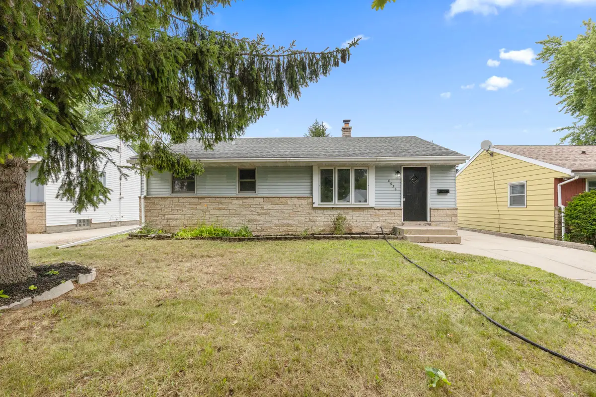8030 W Colfax Ct, Milwaukee, WI 53218 - #1