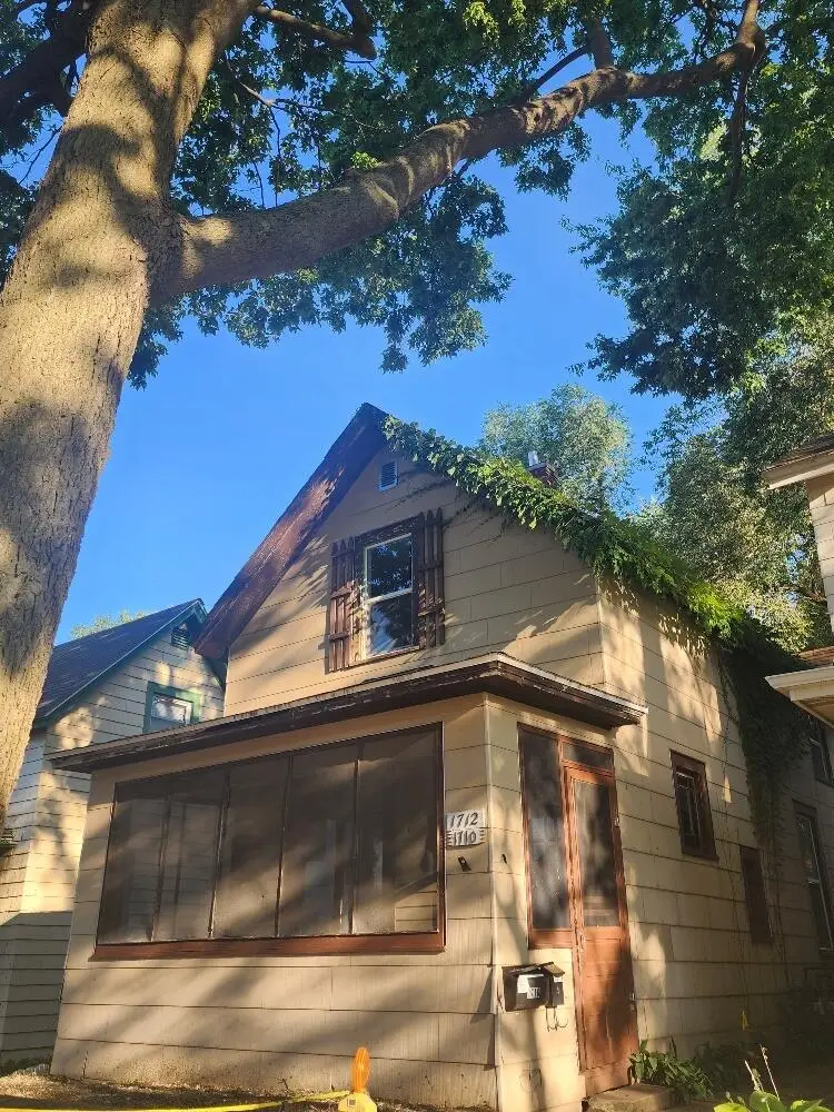 1710 Market St, La Crosse, WI 54601 - #2