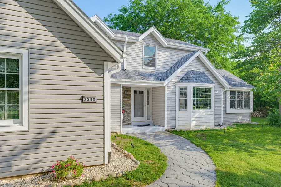 3355 E Normandy Dr, Oak Creek, WI 53154 - #3