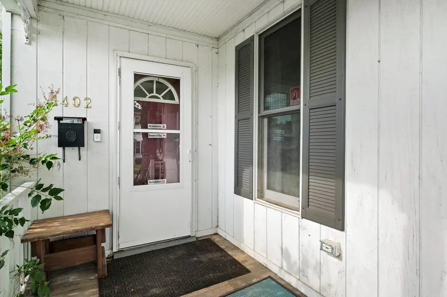 1402 Mole Ave, Janesville, WI 53548 - #2