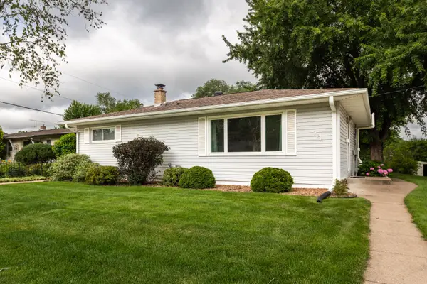 924 Spruce Dr, La Crescent, MN 55947
