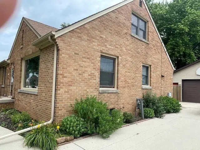 1719 S 21st St, Sheboygan, WI 53081 - #2