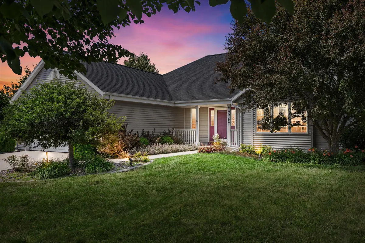 4922 26th St, Kenosha, WI 53144 - #1