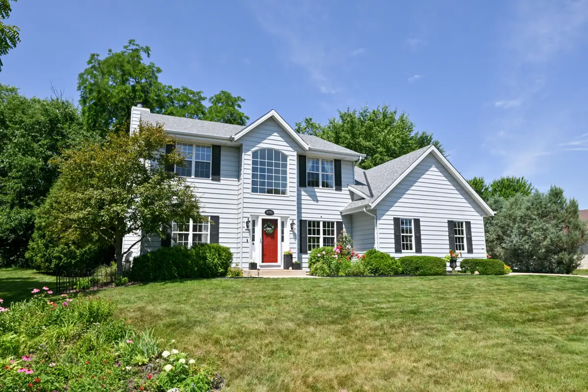6733 N 108th St, Milwaukee, WI 53224 - #1