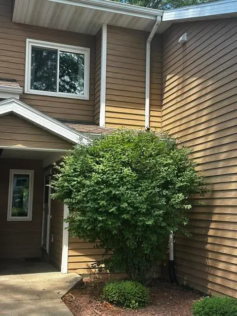 109 Creek Edge Ct, Waunakee, WI 53597 - #2