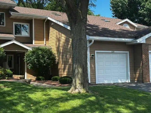 109 Creek Edge Ct, Waunakee, WI 53597 - #3