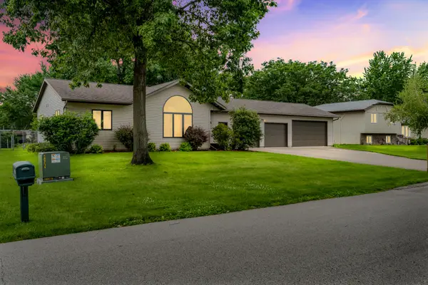 2925 Youngdale Ave, Campbell, WI 54603