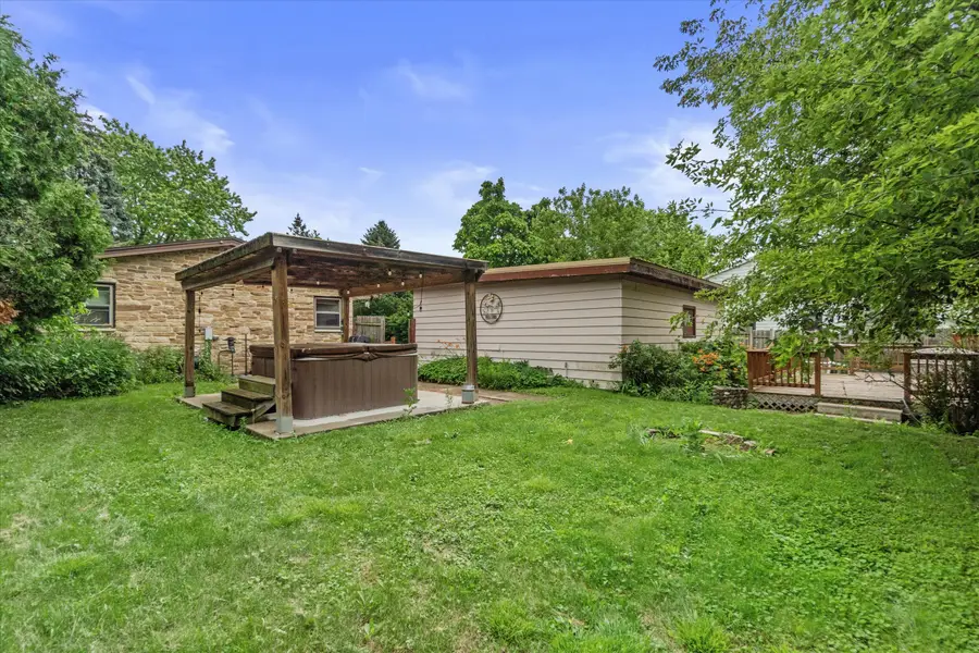 5445 S Nicholson Ave, Cudahy, WI 53110 - #3