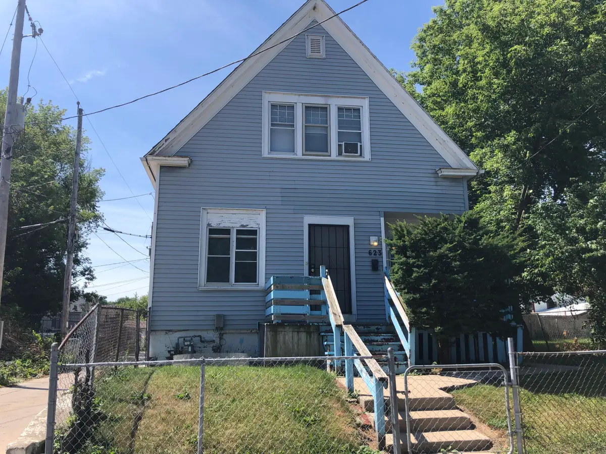 623 W Burleigh St, Milwaukee, WI 53212 - #1
