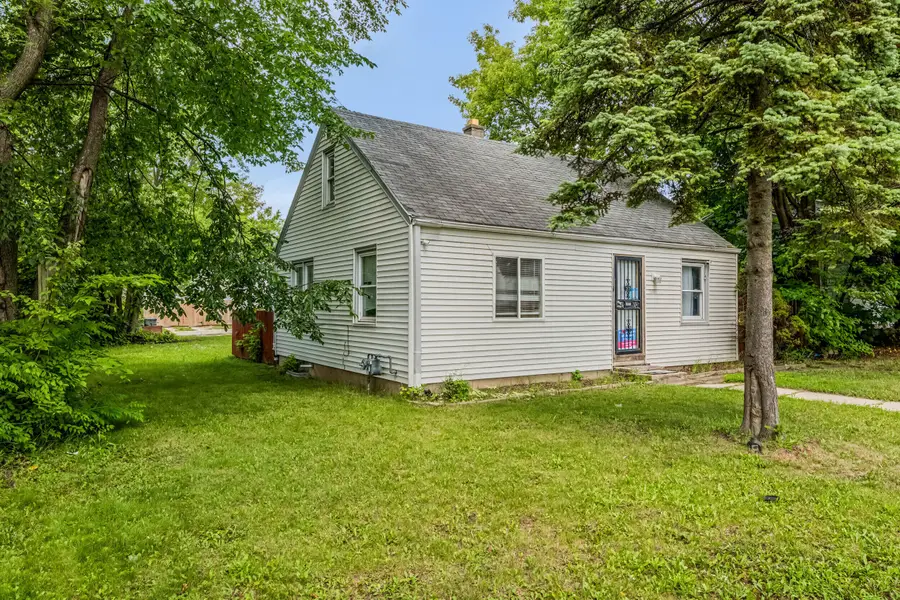 5659 N 65th St, Milwaukee, WI 53218 - #2