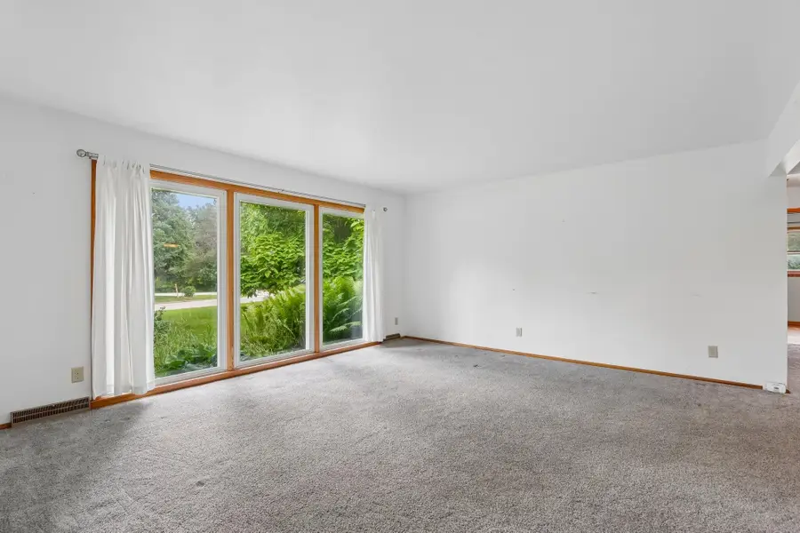 4765 W Willow Rd, Brown Deer, WI 53223 - #2