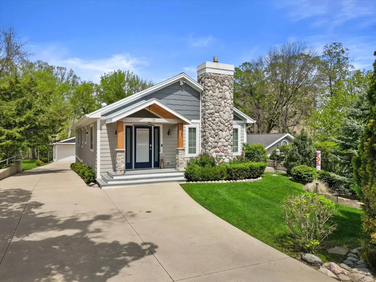 10 Liechty Dr, Williams Bay, WI 53191 - #1