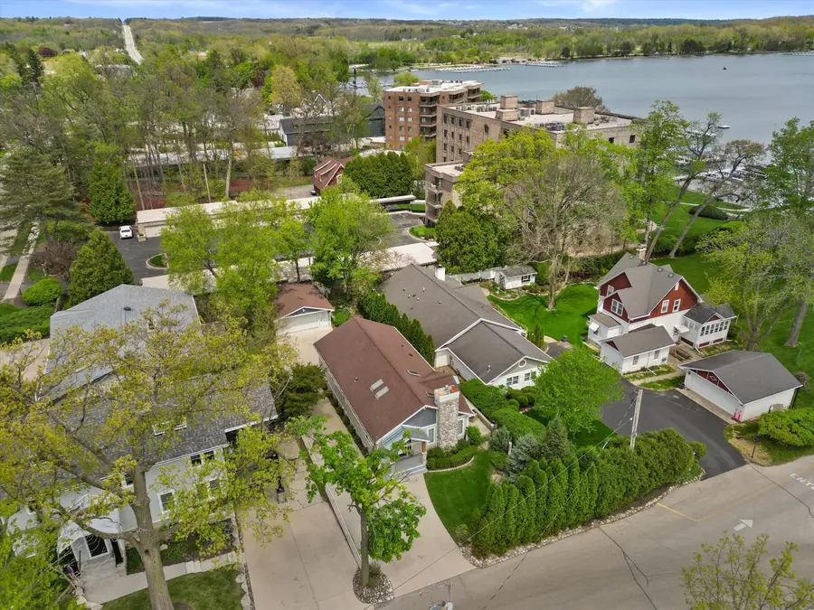 10 Liechty Dr, Williams Bay, WI 53191 - #2