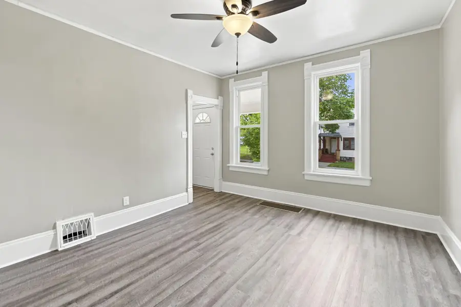 1238 N 26th St, Milwaukee, WI 53205 - #3