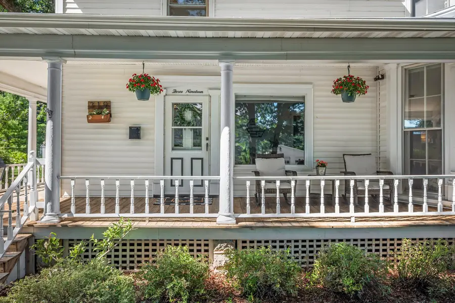 319 E Lake St, Lake Mills, WI 53551 - #3