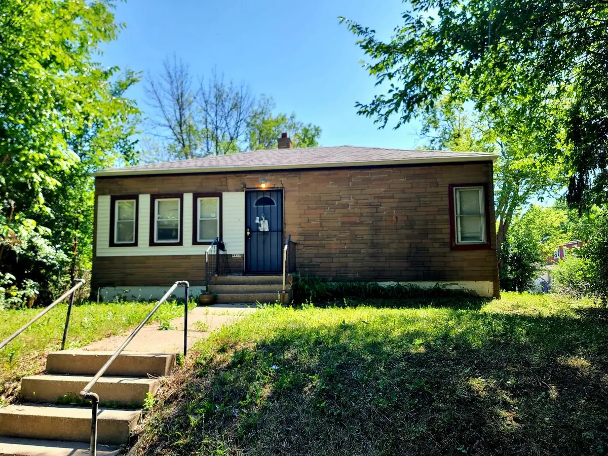 4470 N 37th St, Milwaukee, WI 53209 - #1