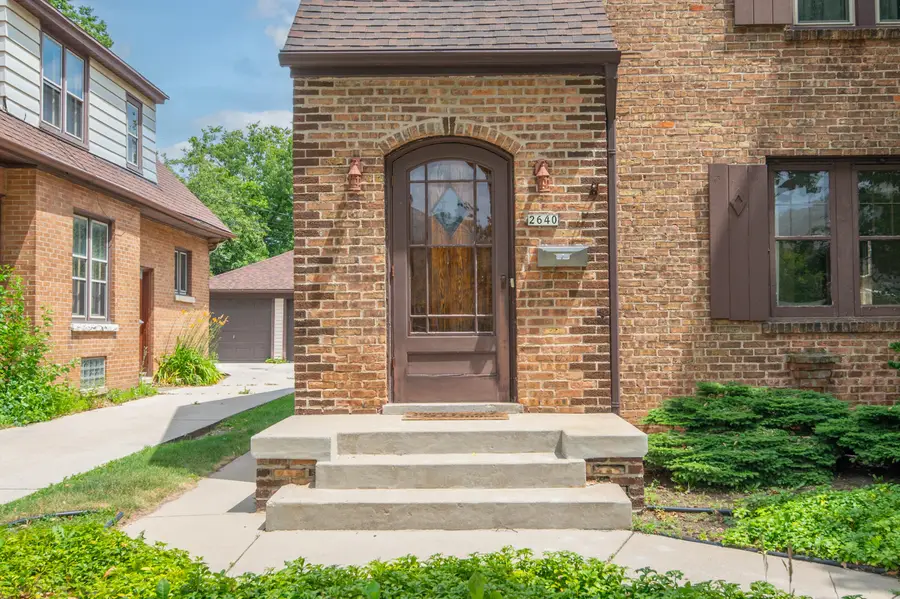 2640 N 72nd St, Wauwatosa, WI 53213 - #2
