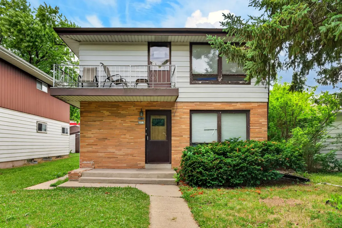 8113 W Beckett Ave, Milwaukee, WI 53218 - #1