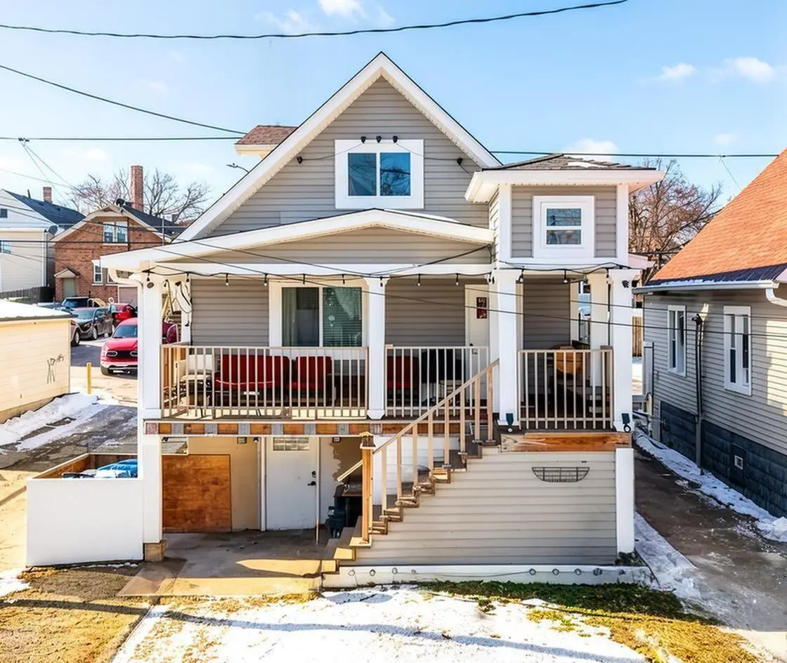 1963 S 7th St, Milwaukee, WI 53204 - #1