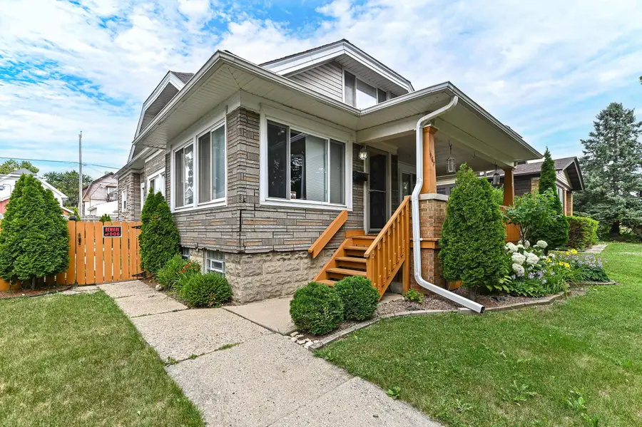 967 S 56th St, West Allis, WI 53214 - #3