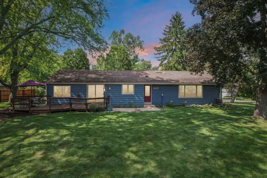 17675 Wexford Ct, Brookfield, WI 53045 - #2