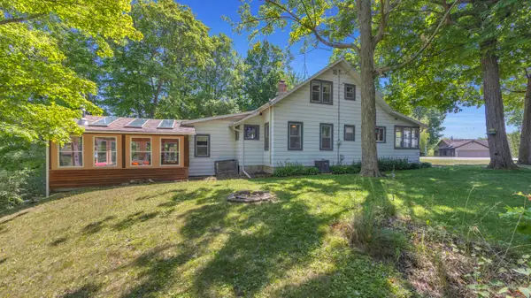 N3054 Circle Dr, Lyndon, WI 53011
