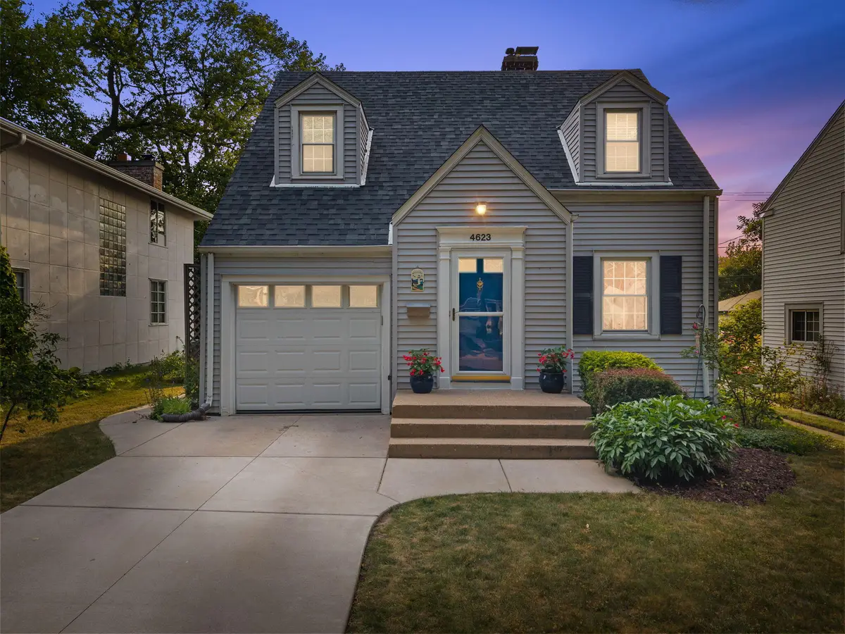 4623 N Idlewild Ave, Whitefish Bay, WI 53211 - #1
