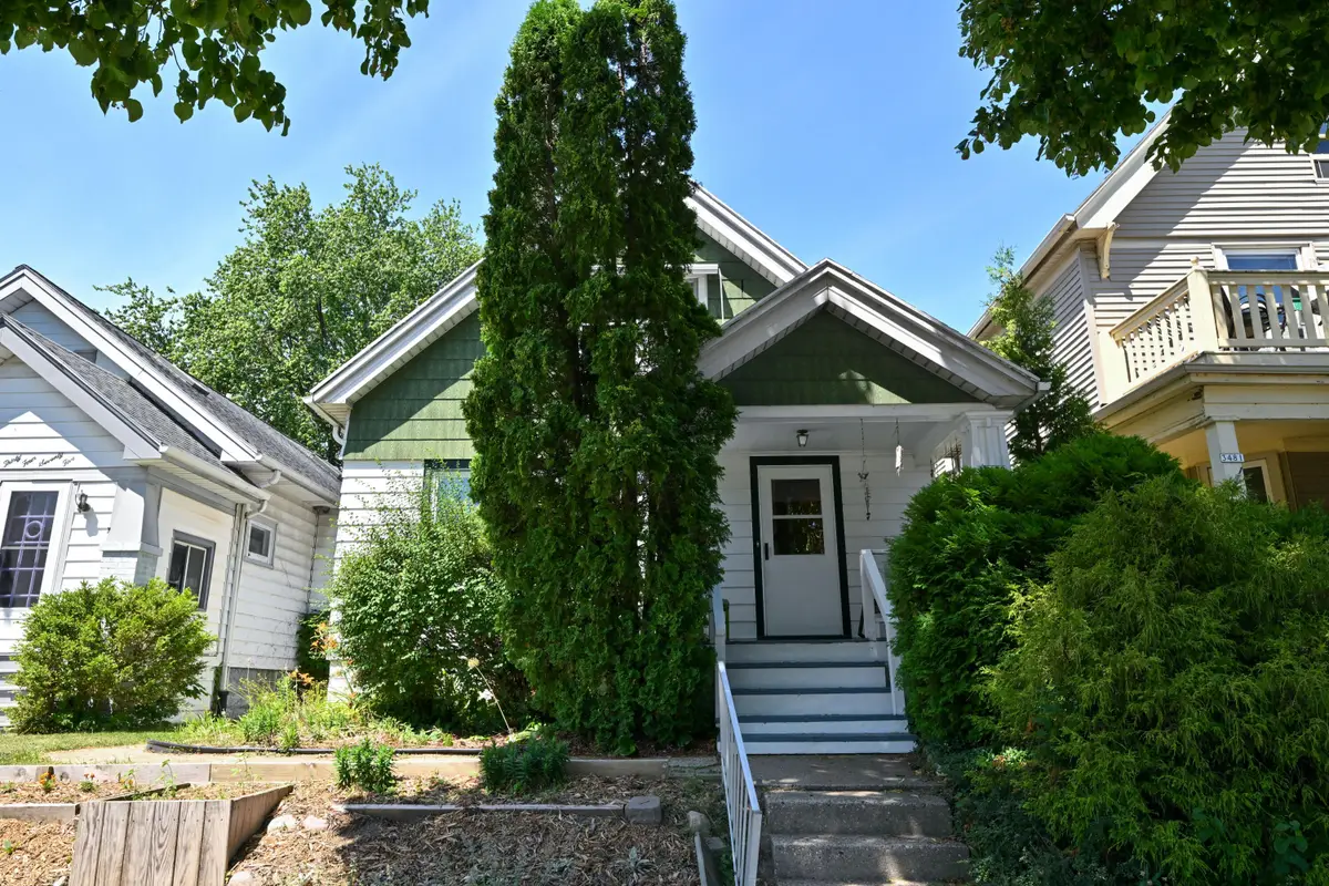 3479 N Pierce St, Milwaukee, WI 53212 - #1