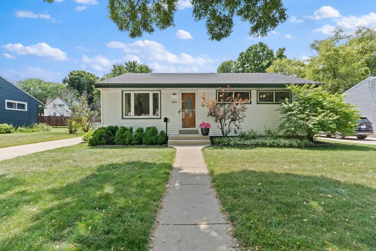 843 E Doty Pl, Milwaukee, WI 53207 - #1