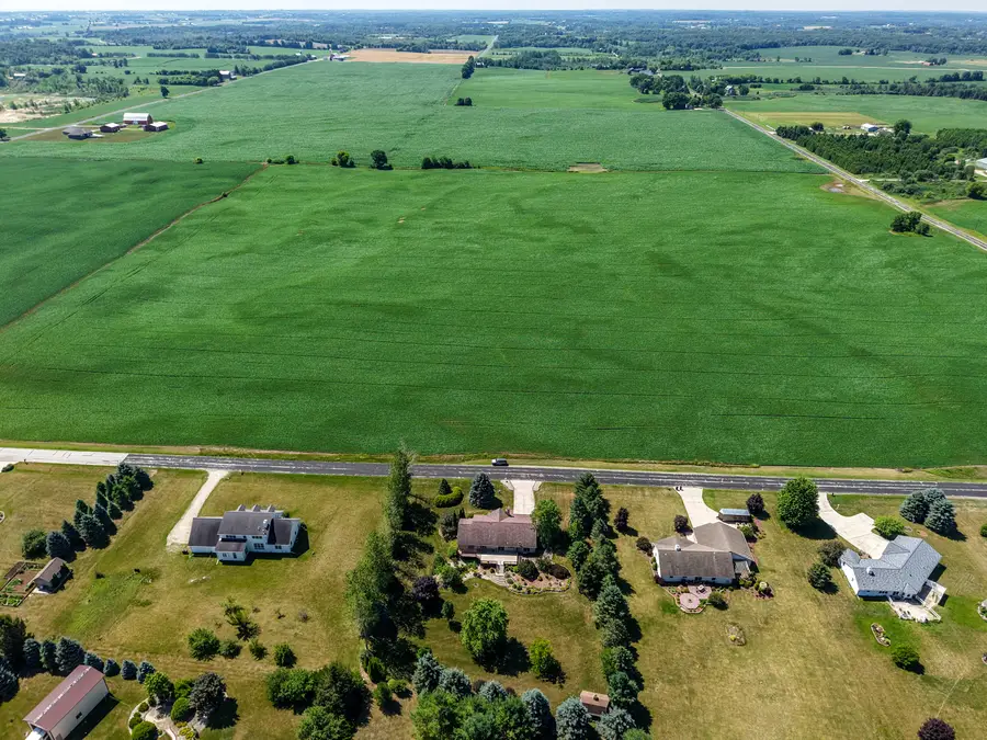 W5628 Town Line Rd, Sherman, WI 53075 - #2