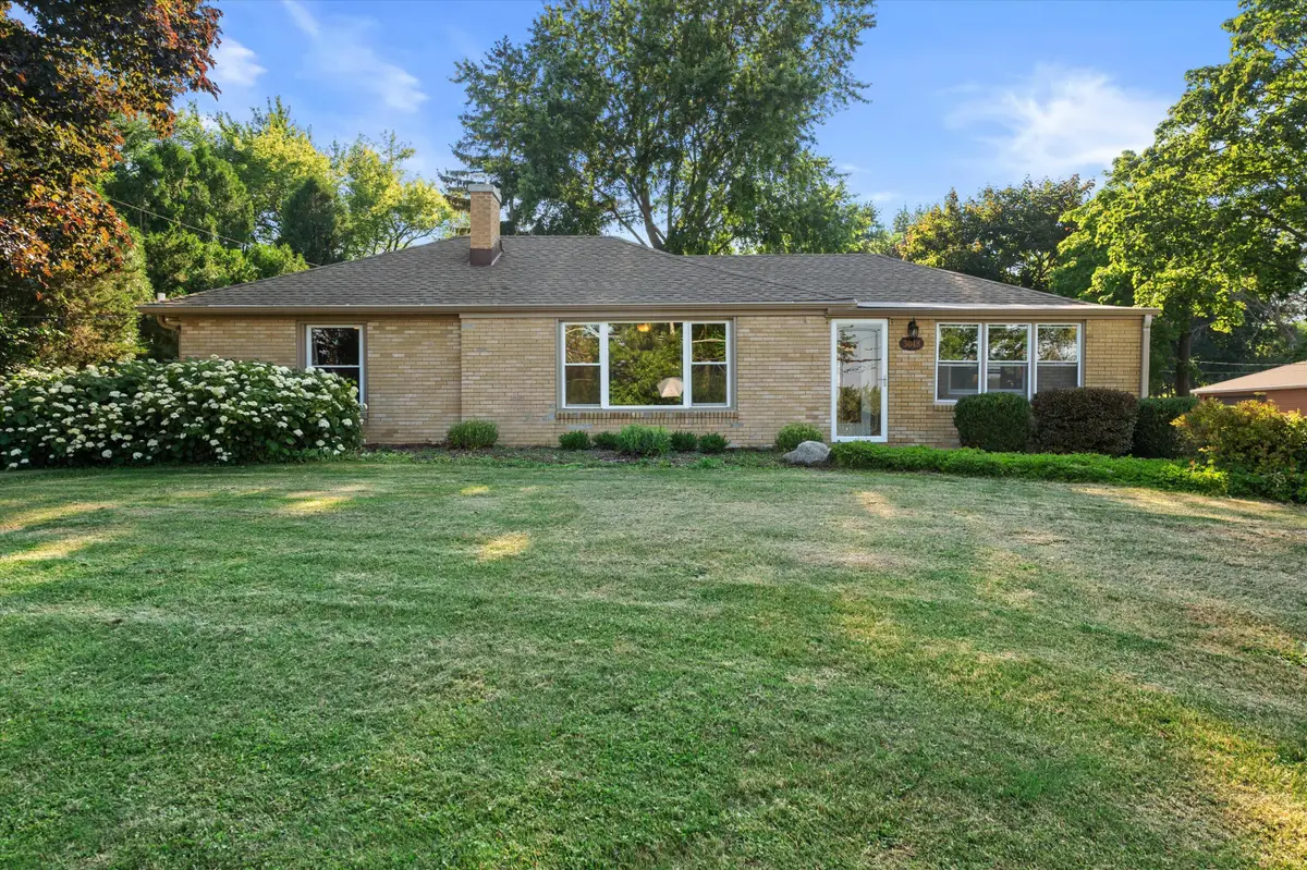 3048 N Newman Rd, Caledonia, WI 53406 - #1