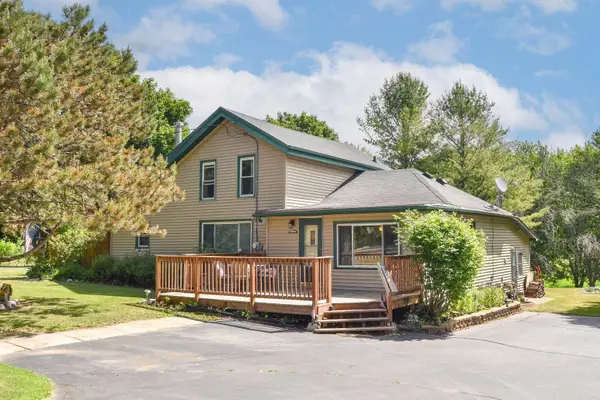 245 N Schuyler St, Neosho, WI 53059