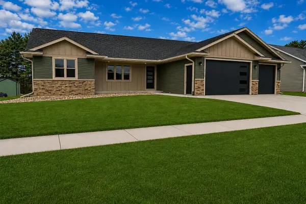 1917 Golden Gate Way, Holmen, WI 54636