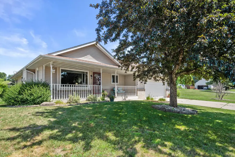 220 Whisper Ln, Kewaskum, WI 53040 - #3