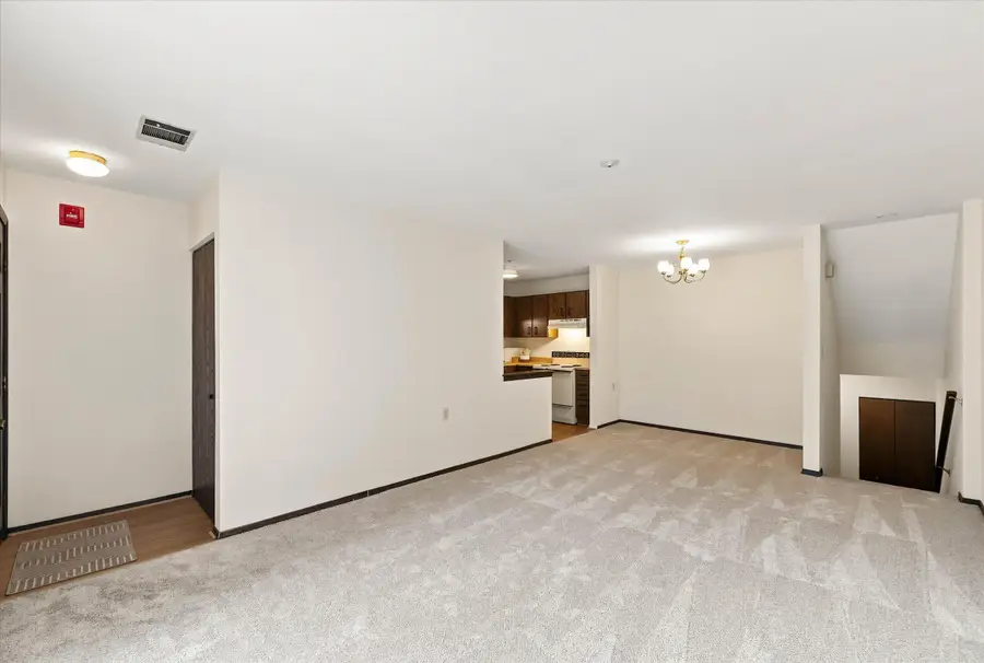 9120 N Park Plaza Ct, Brown Deer, WI 53223 - #3